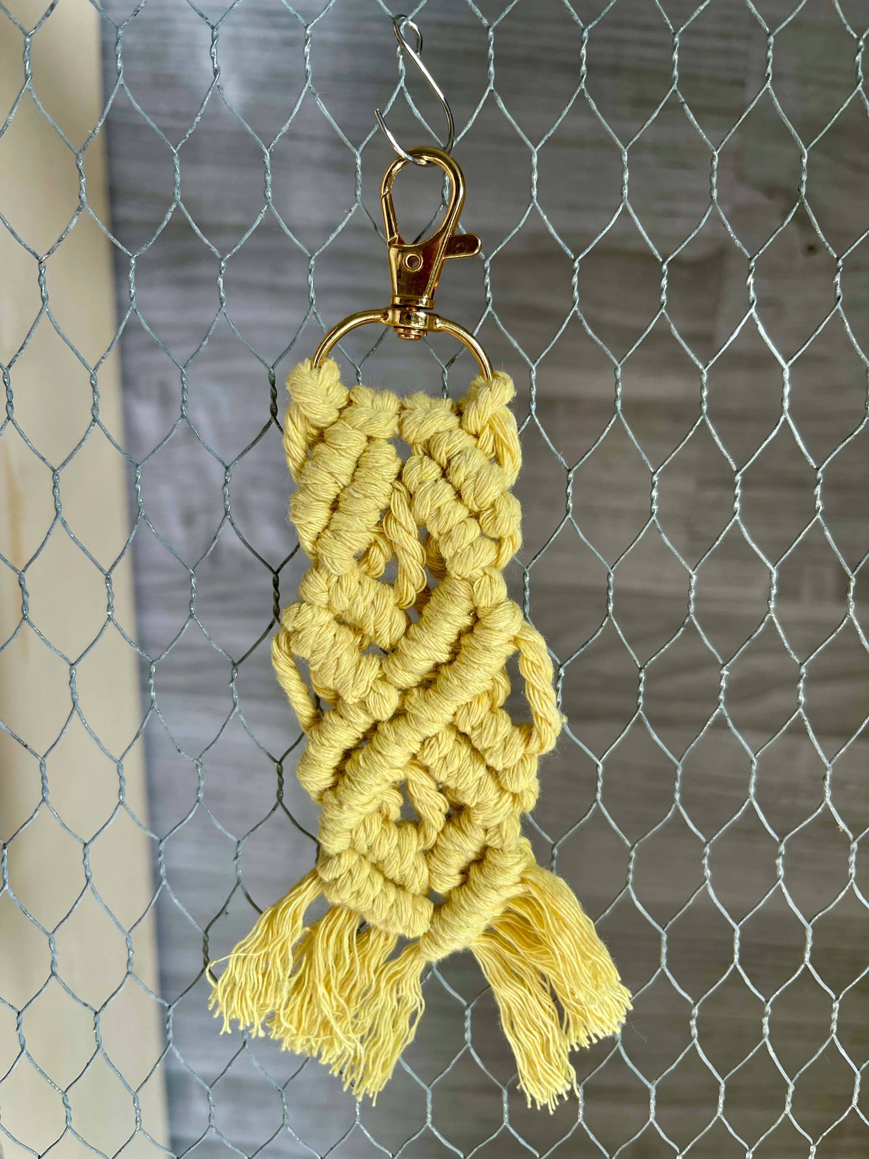 Macrame keychain