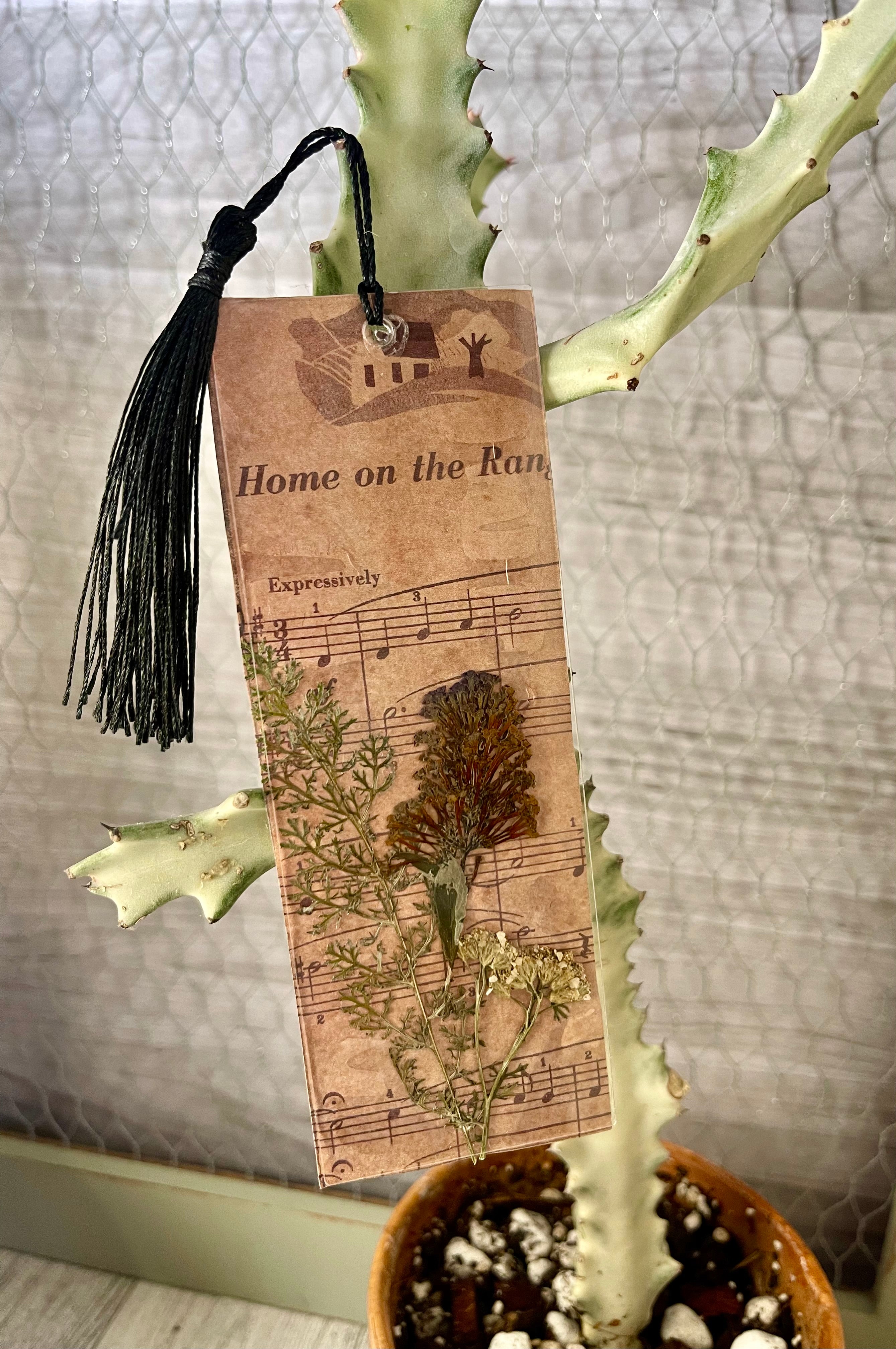 Pressed Butterfly Bush & Wildflower Bookmark