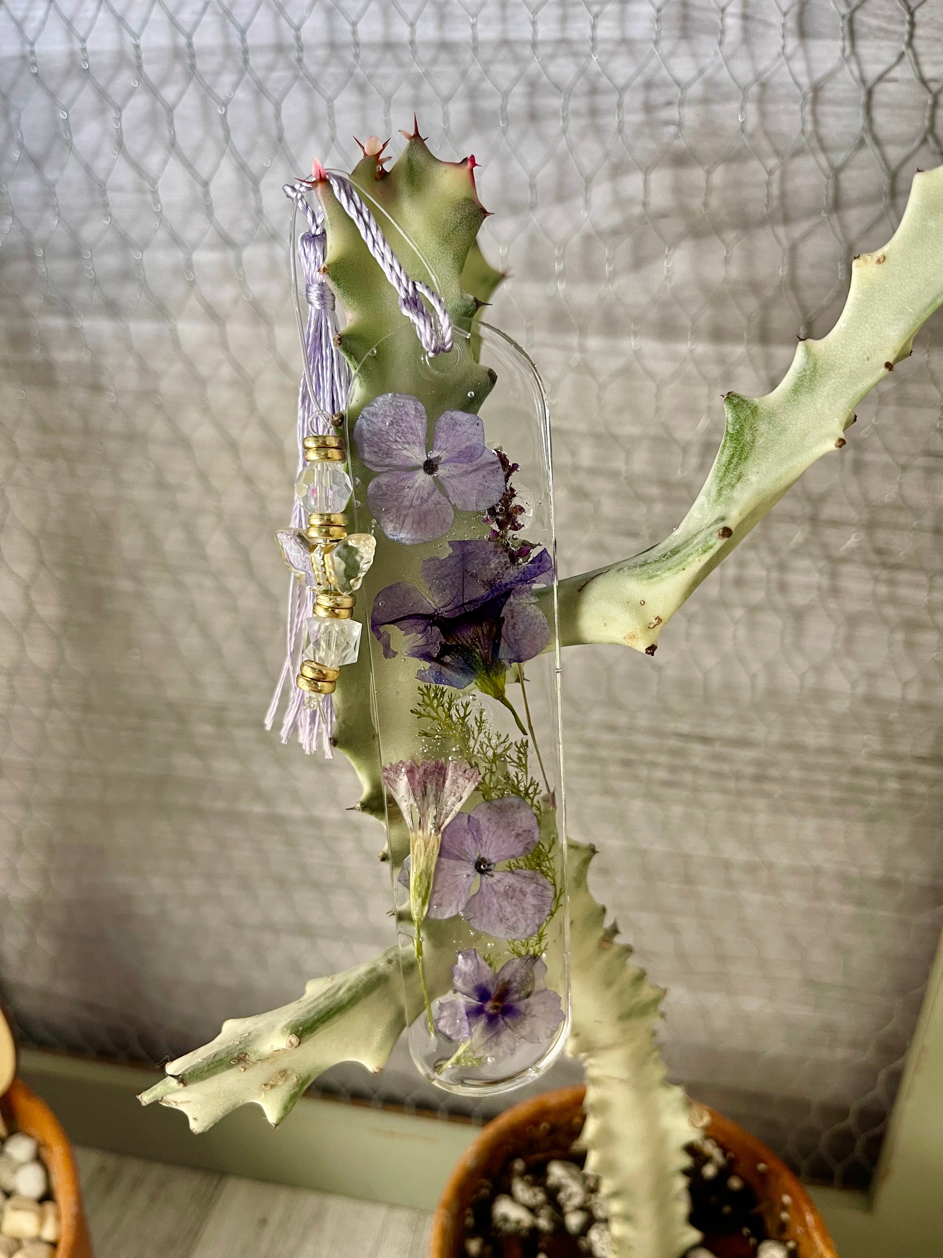 Resin Bookmark with pressed Petunias and Hydrengea flowers