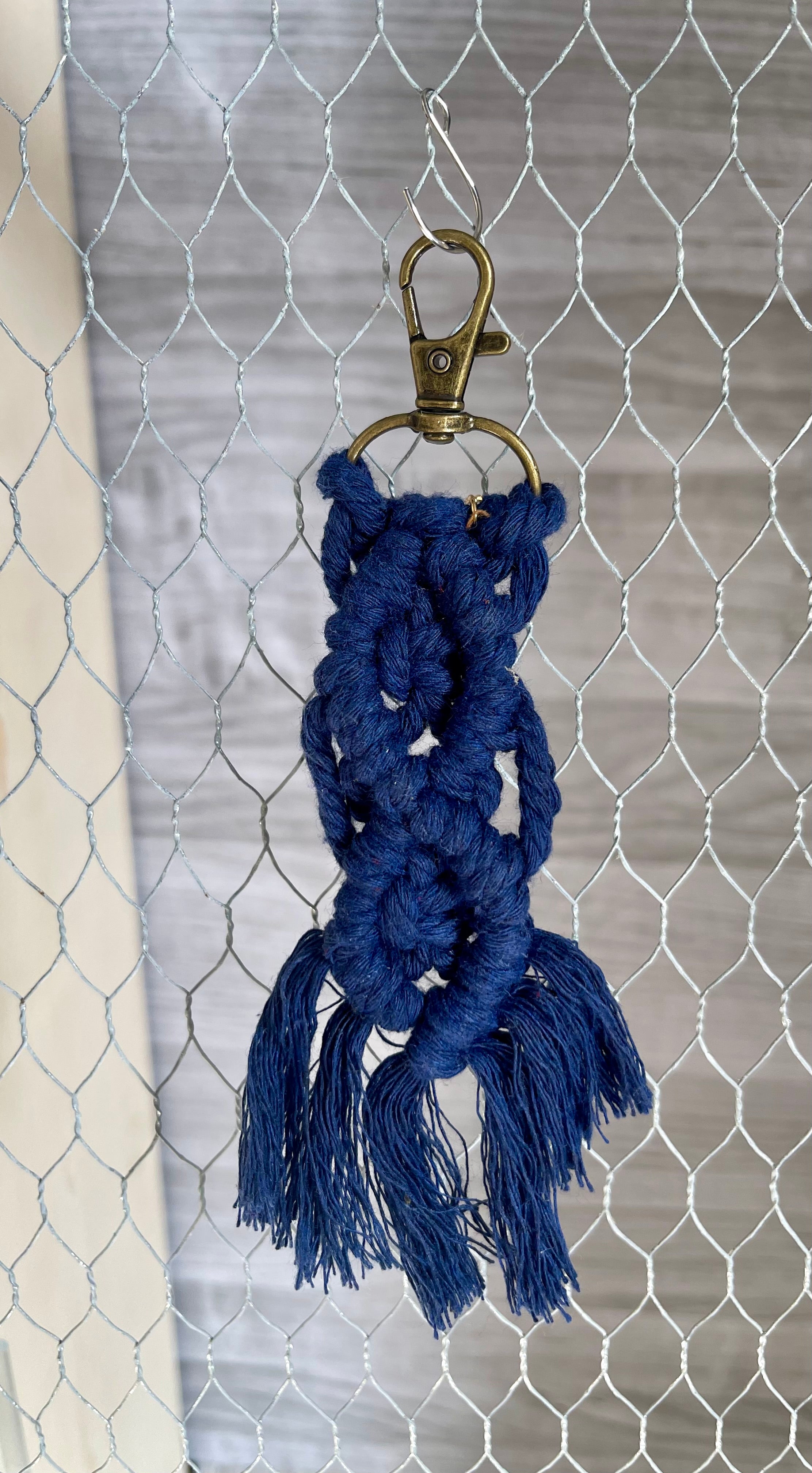 Pennstate blue infinity keychain