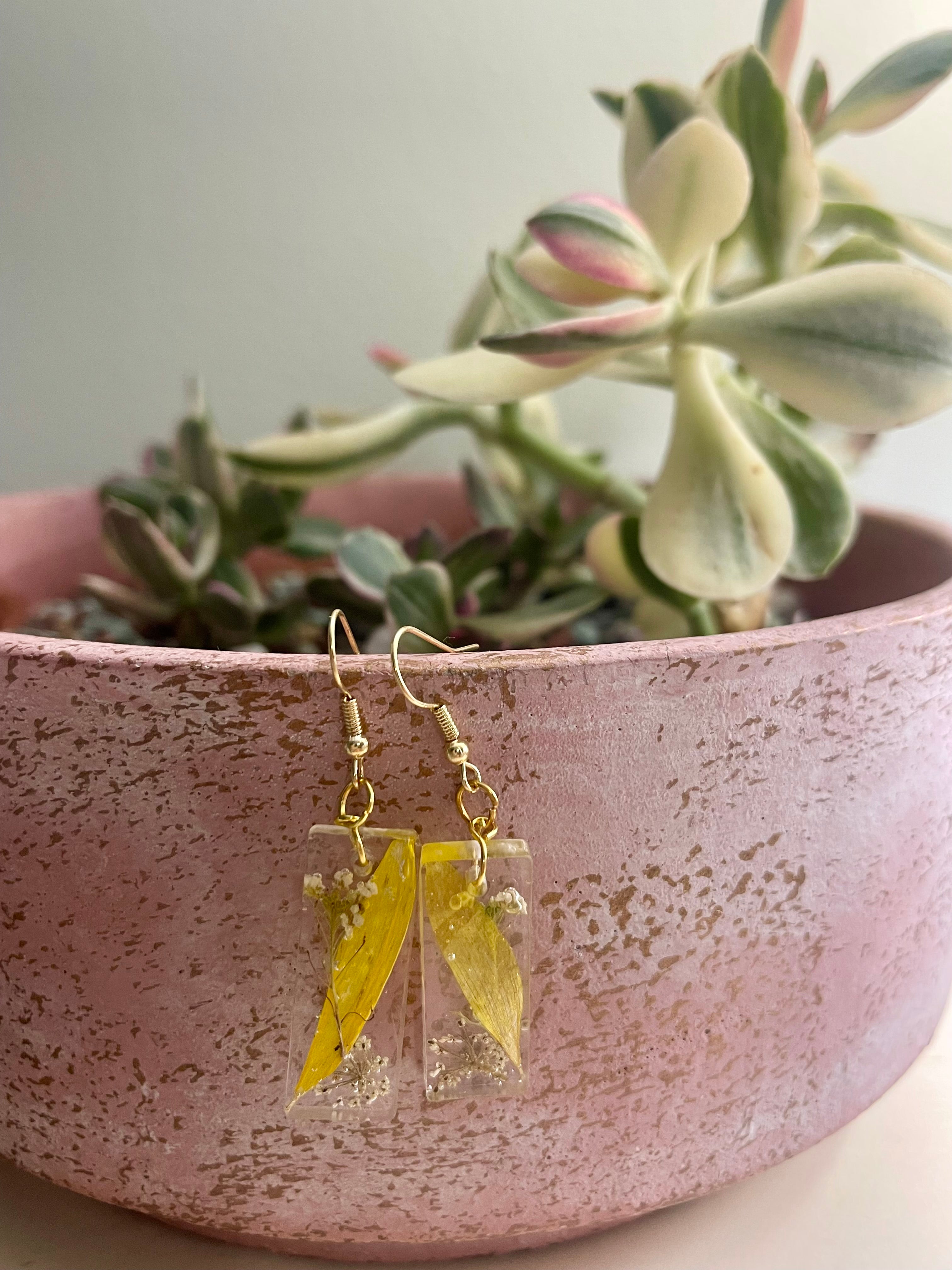 Rectangle wildflower & sunflower petal earrings