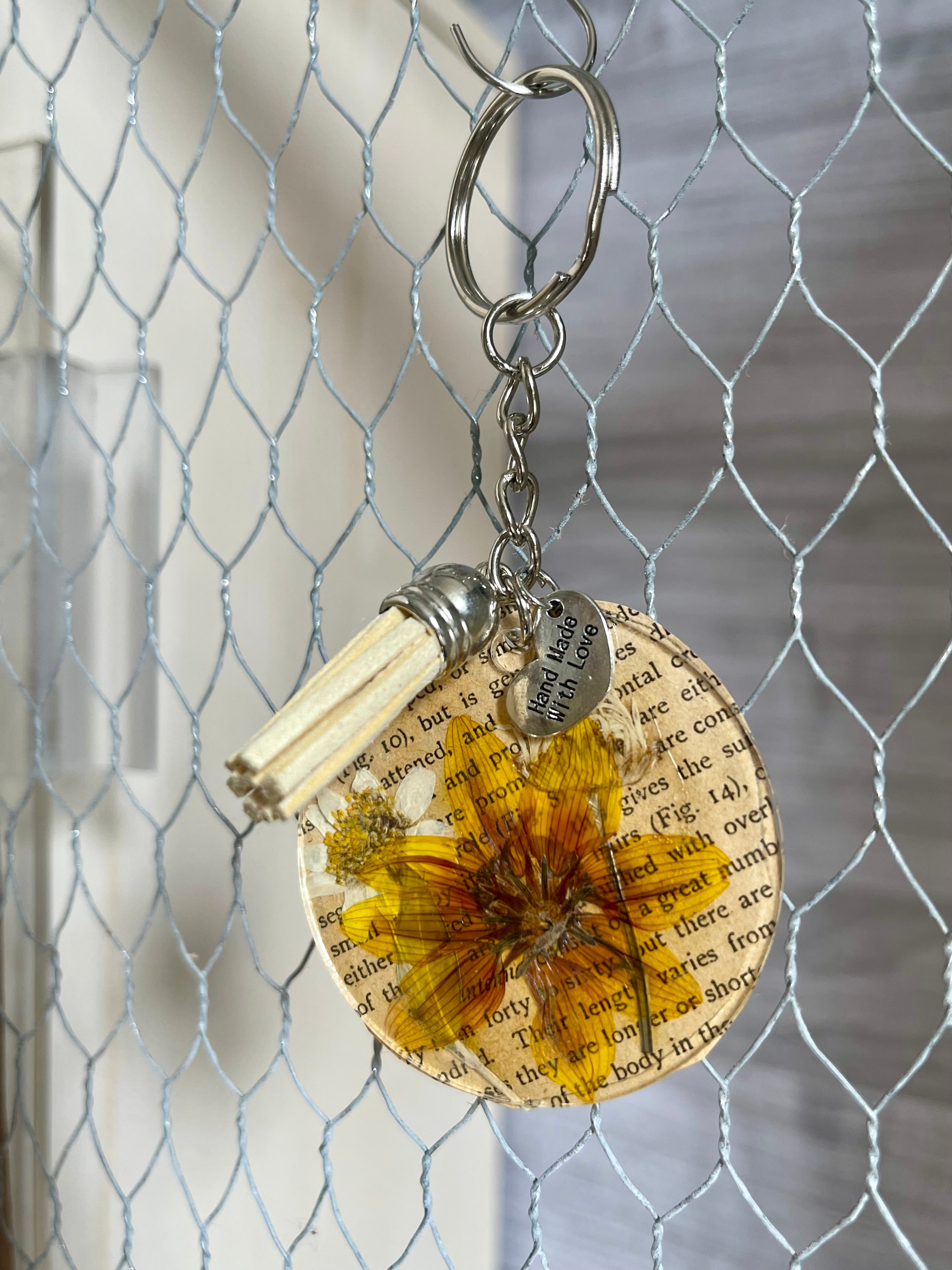 Pressed annual flower coreopsis acrylic keychain