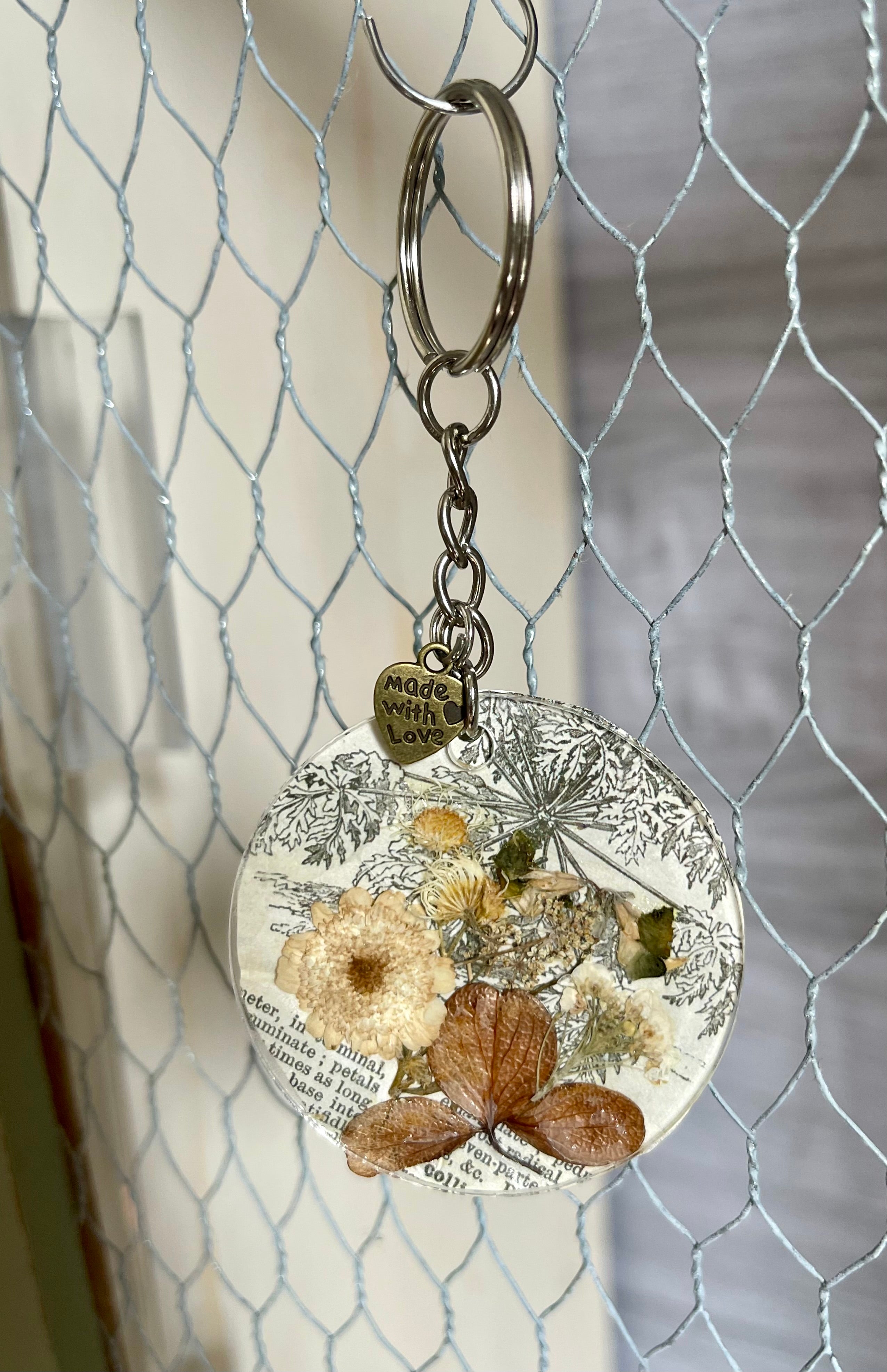 Pressed wildflower & hydrangea tree bloom acrylic keychain