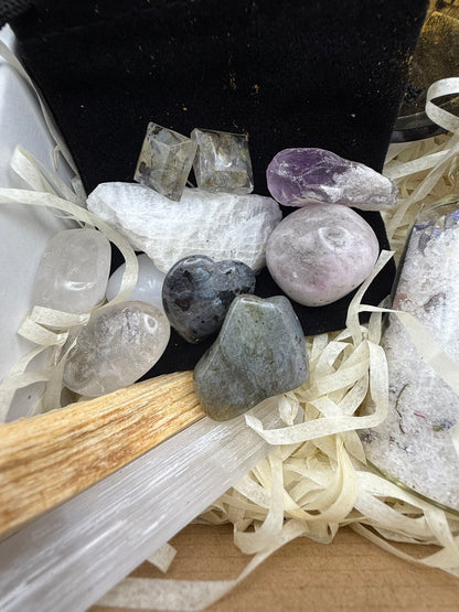 Waxing Crescent Zodiac Kit